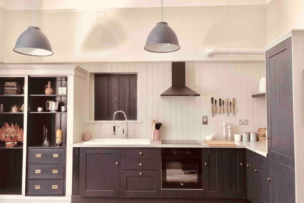 Seaside Escape - Gorgeous 2 Bed Apartment In St-Leonards-On-Sea Гастінгс Екстер'єр фото