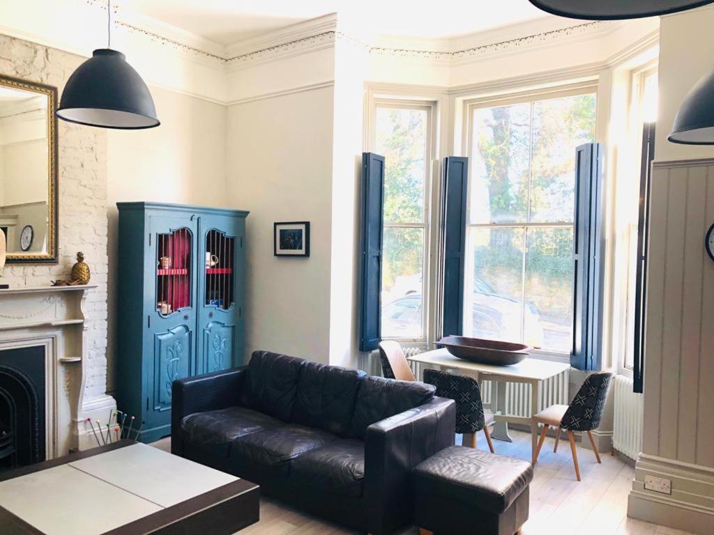 Seaside Escape - Gorgeous 2 Bed Apartment In St-Leonards-On-Sea Гастінгс Екстер'єр фото